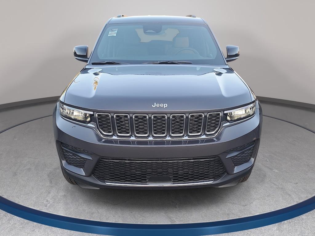 New 2026 Jeep Grand Cherokee LAREDO 4X4 Sport Utility