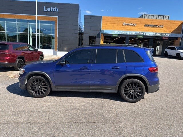 2021 Mercedes Benz GLB 250 photo 2