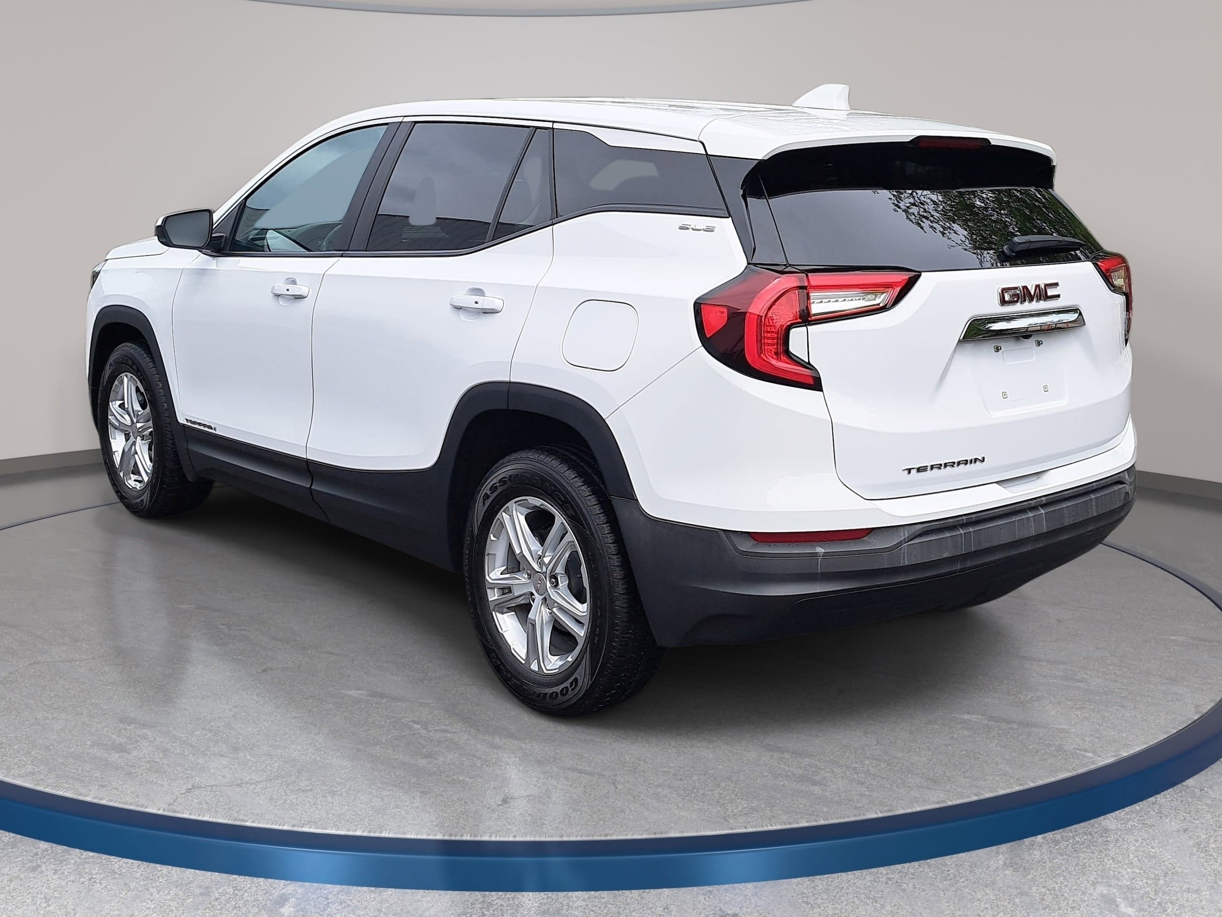 2024 GMC Terrain SLE - Photo 7