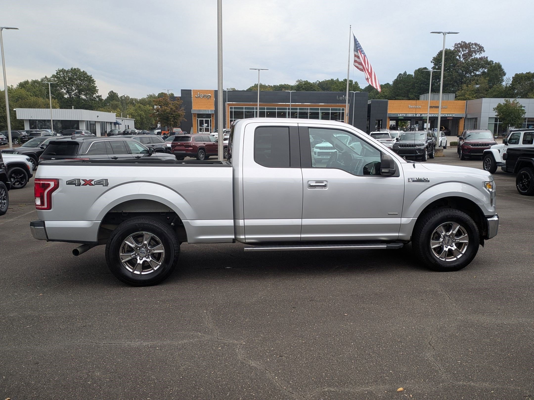2016 Ford F-150 XLT photo 4