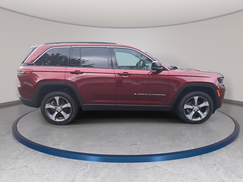 New 2026 Jeep Grand Cherokee LIMITED 4X4 Sport Utility
