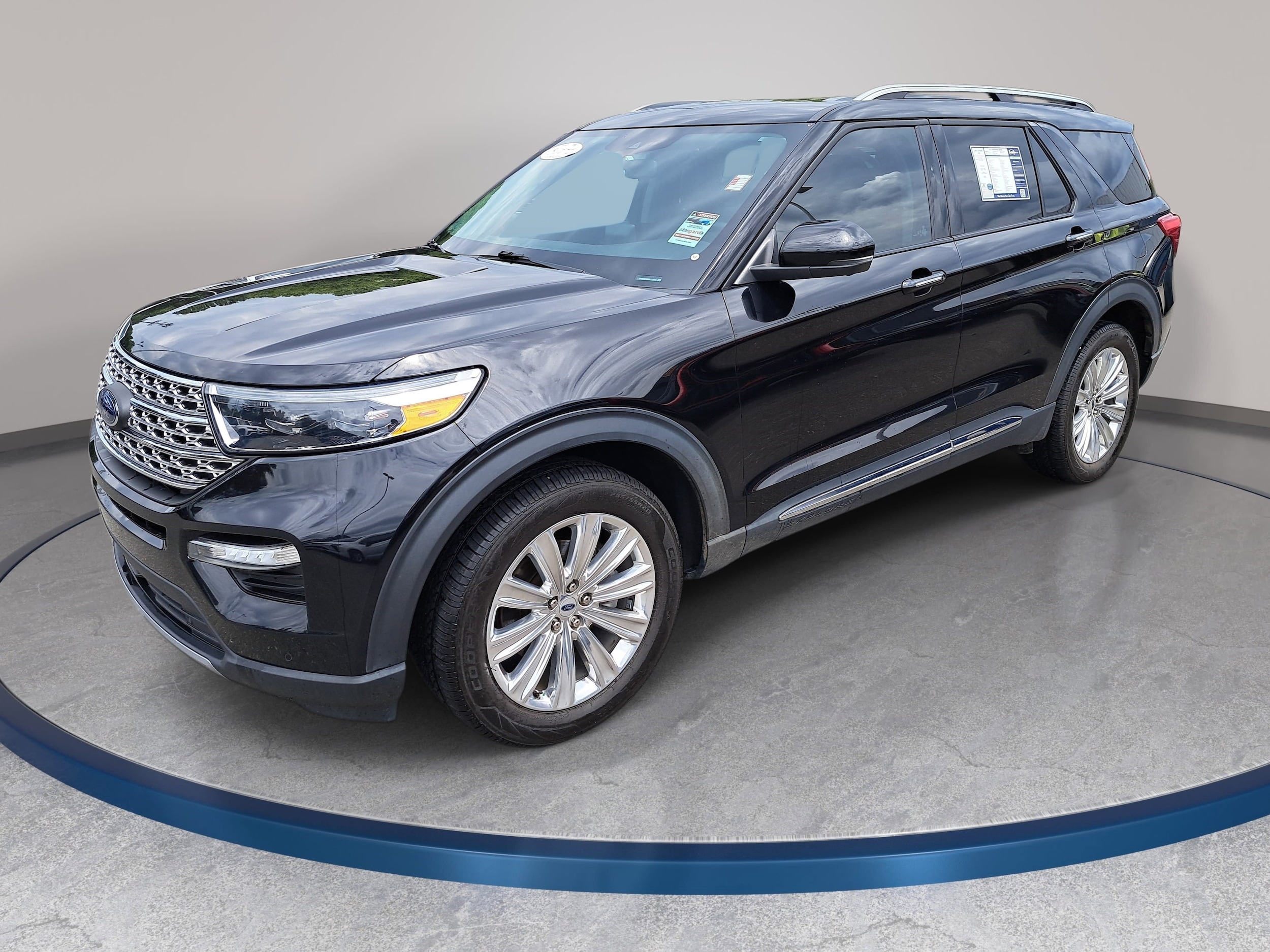 2022 Ford Explorer Limited 4WD's photo