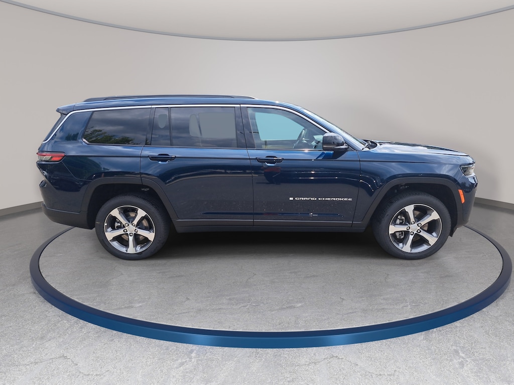 New 2026 Jeep Grand Cherokee L LIMITED 4X2 Sport Utility