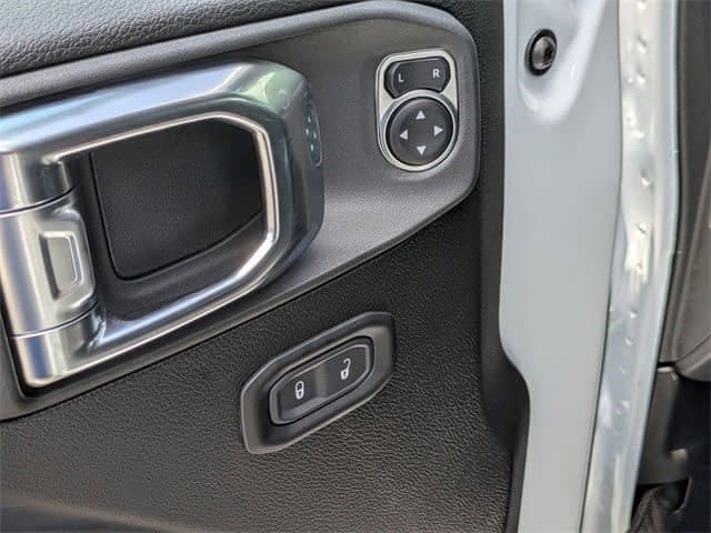 2025 Jeep Wrangler 4-Door Sport S - Photo 15