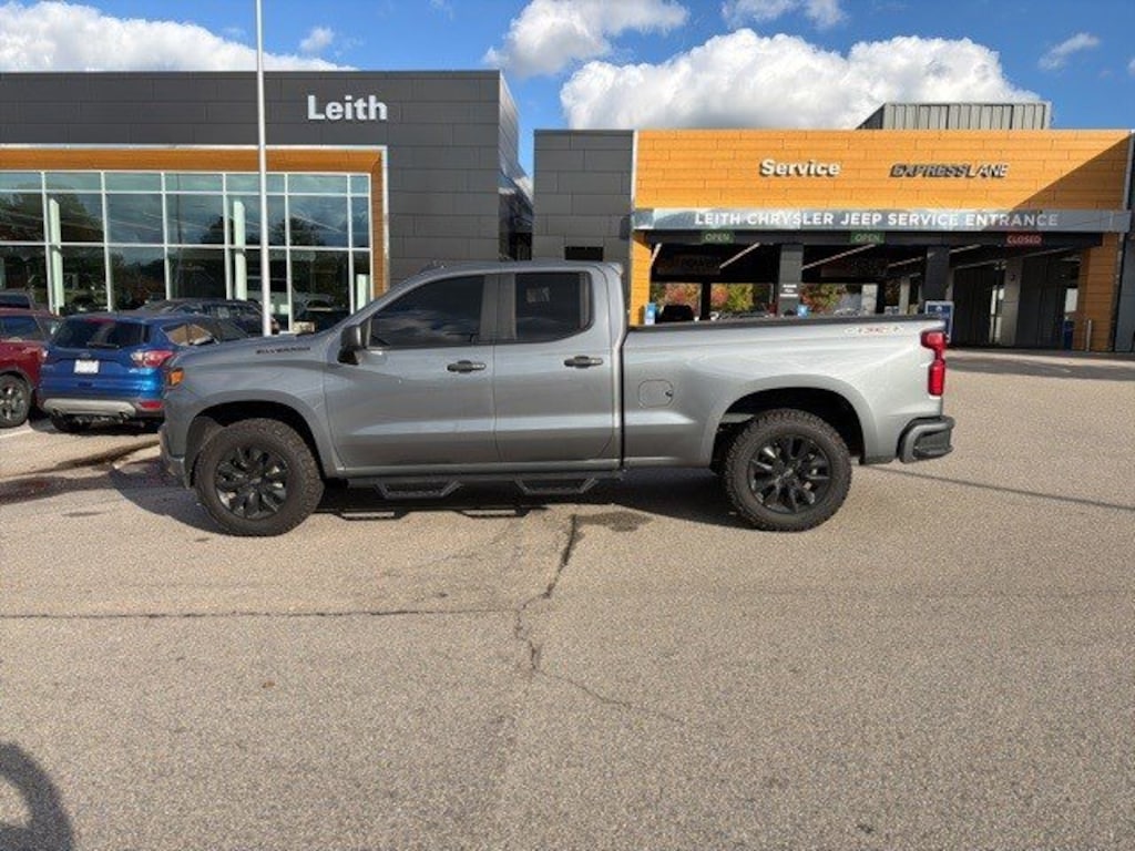 Used 2021 Chevrolet Silverado 1500 Custom 4WD Double Cab 147 Custom