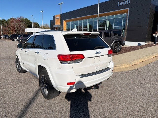 2020 Jeep Grand Cherokee Overland photo 3