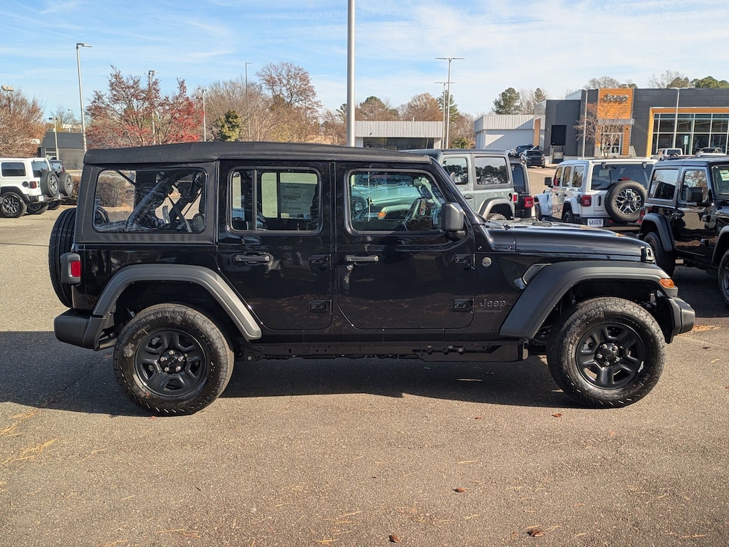 New 2026 Jeep Wrangler 4-DOOR SPORT Sport Utility