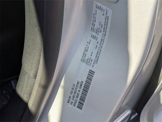 2026 Chrysler Pacifica Select - Photo 25