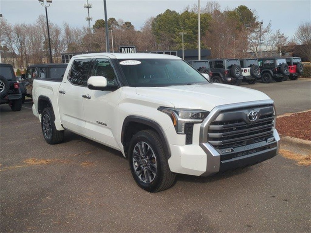 Used 2022 Toyota Tundra 2WD Limited Limited CrewMax 5.5 Bed