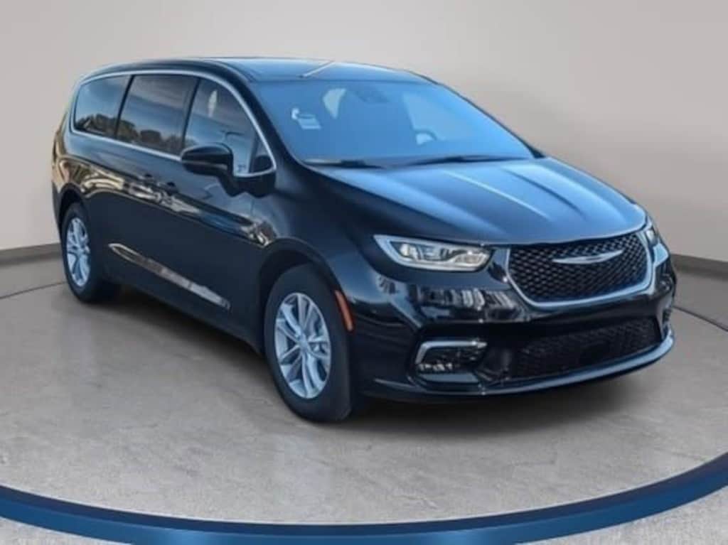 New 2026 Chrysler Pacifica SELECT Passenger Van