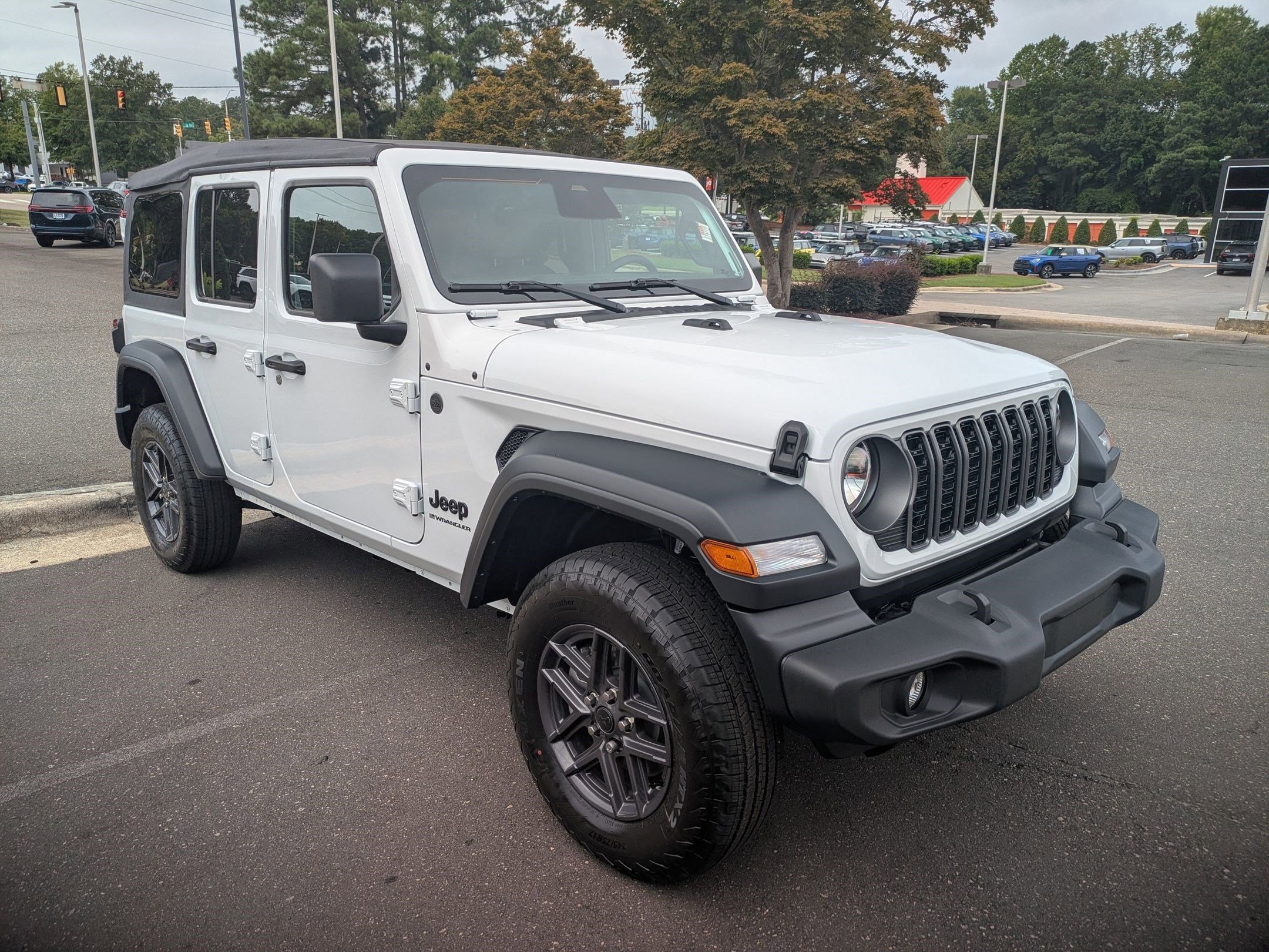 2025 Jeep Wrangler Sport S photo 3