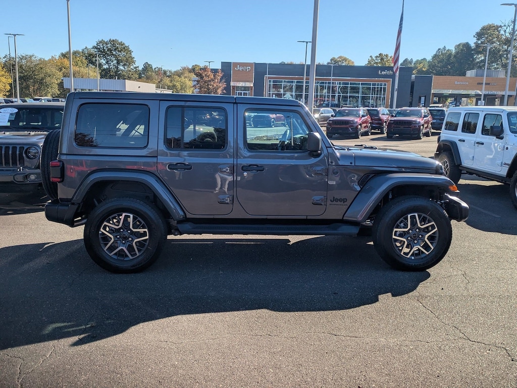 New 2026 Jeep Wrangler 4-DOOR SAHARA Sport Utility