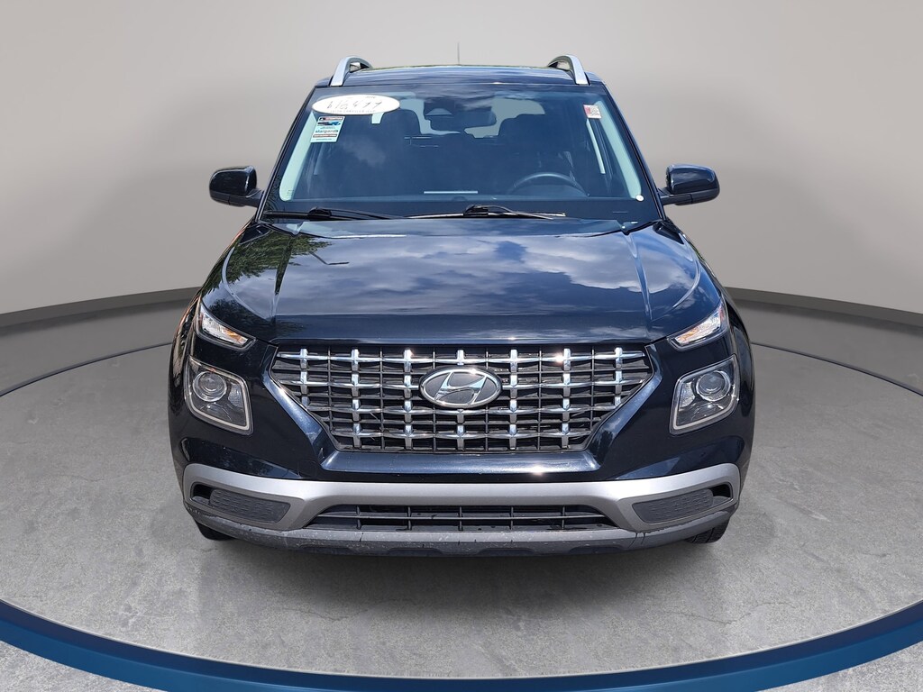 Used 2023 Hyundai Venue SEL SEL IVT