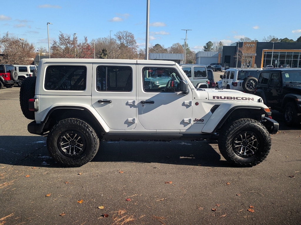 New 2026 Jeep Wrangler 4-DOOR RUBICON X Sport Utility