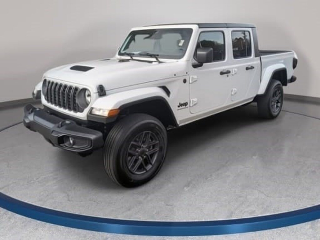 New 2026 Jeep Gladiator SPORT S 4X4 Pickup