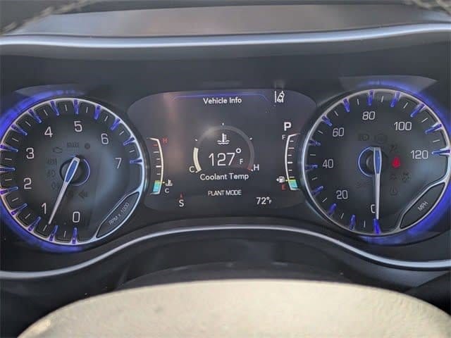 2026 Chrysler Pacifica Select - Photo 10