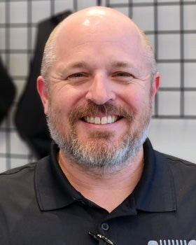 Staff member Stephen Lorey from ID_8eac20f657e5