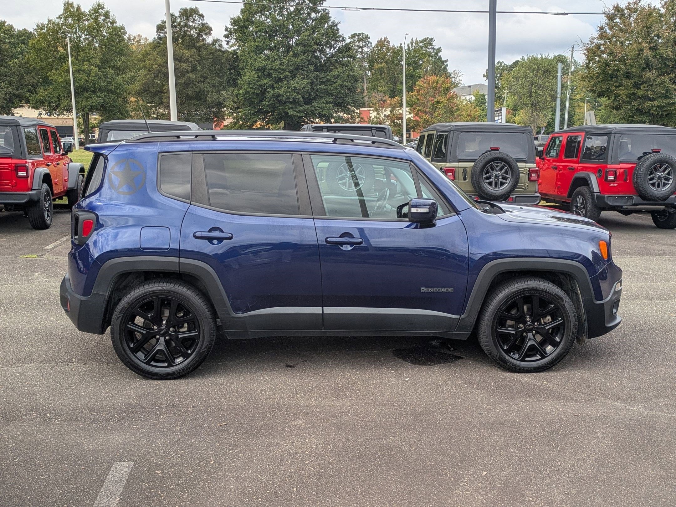 2018 Jeep Renegade Latitude North Edition photo 4