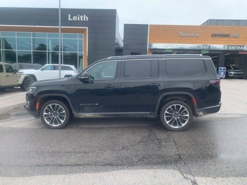 Used 2022 Jeep Wagoneer Series III Series III 4x4