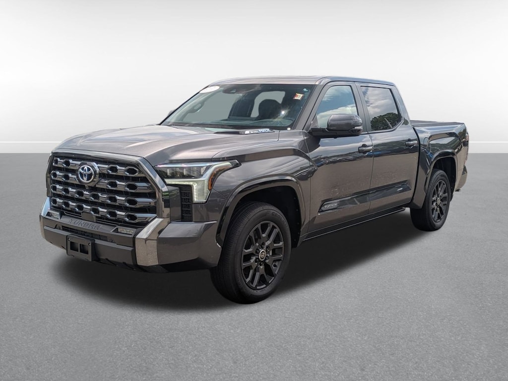 Used 2024 Toyota Tundra 4WD Platinum Hybrid Platinum Hybrid CrewMax 5.5 Bed