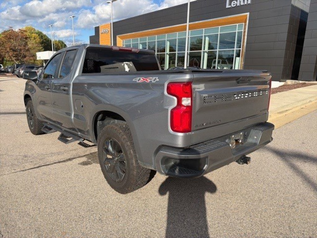 Used 2021 Chevrolet Silverado 1500 Custom 4WD Double Cab 147 Custom