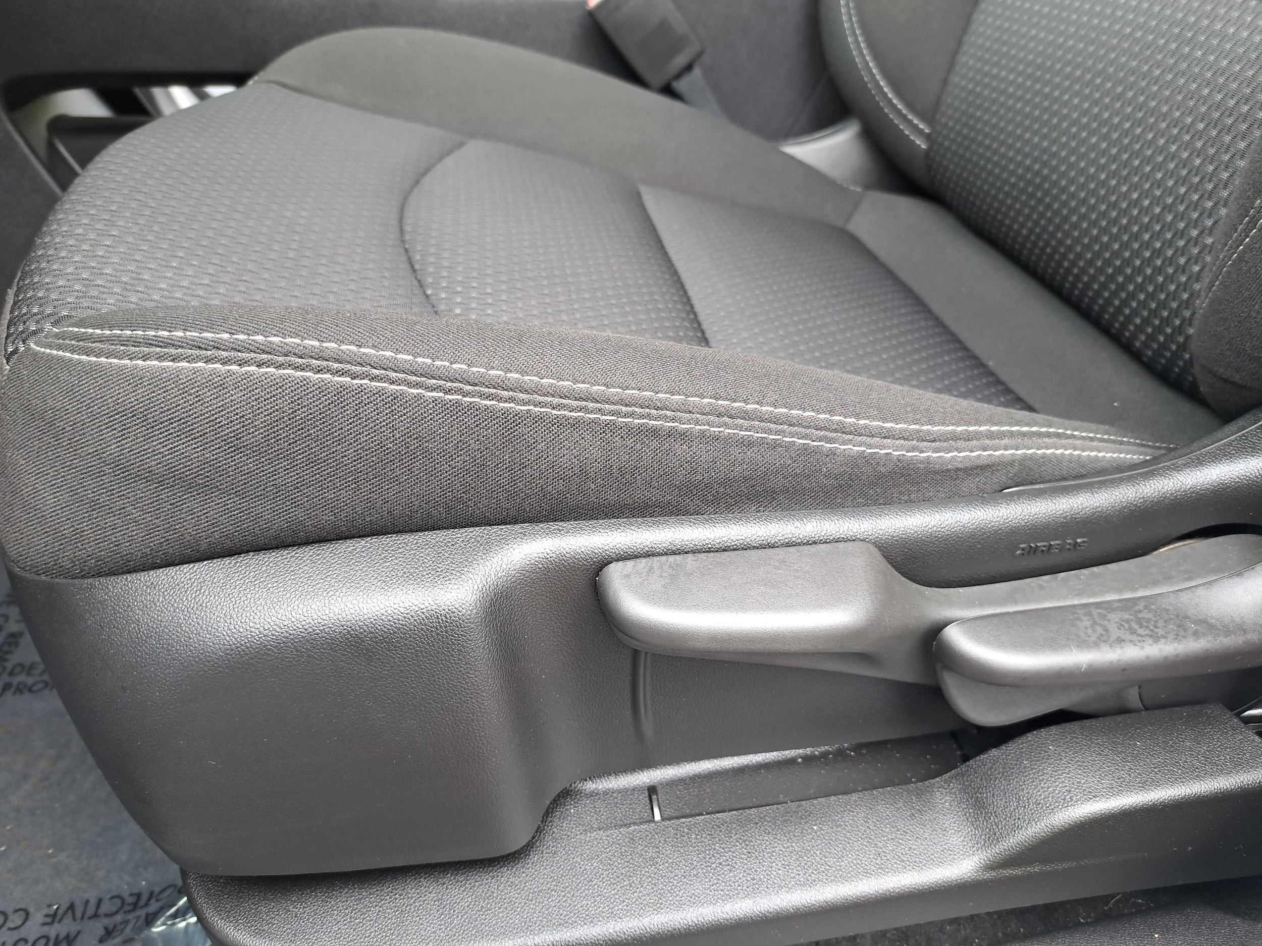 2024 GMC Terrain SLE - Photo 26