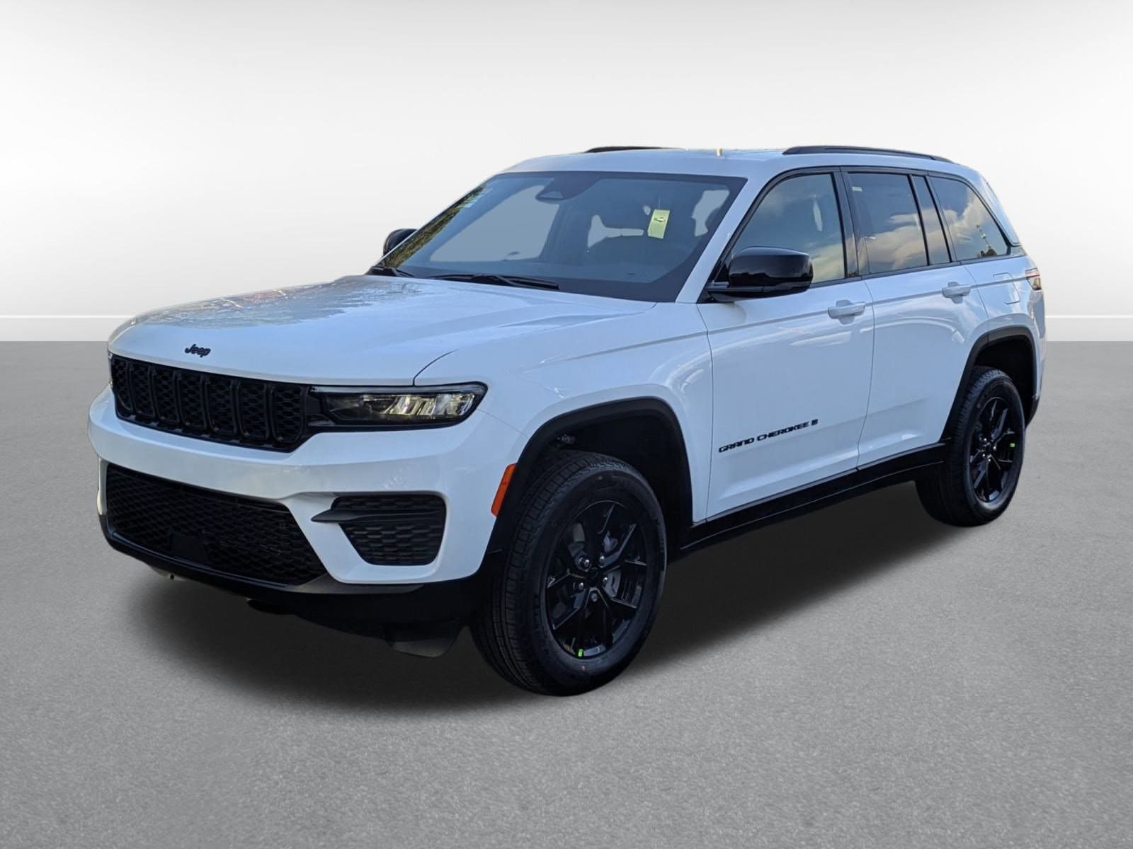 2025 Jeep Grand Cherokee Altitude's photo