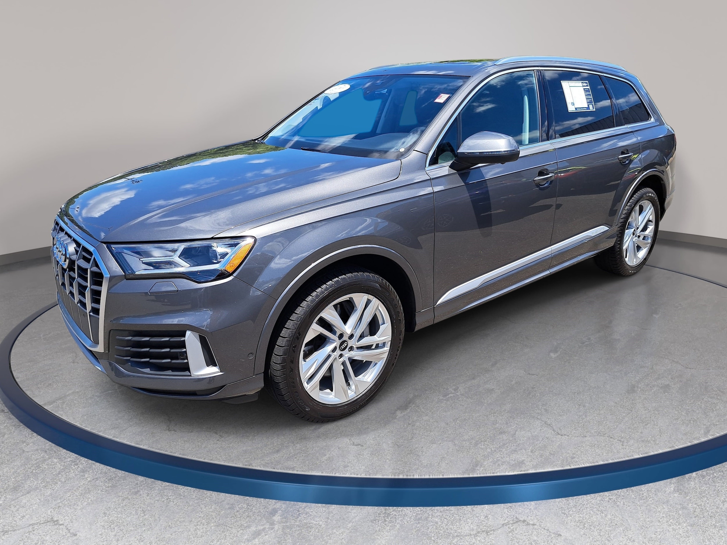 2021 Audi Q7 45 Premium Plus quattro Tiptronic's photo