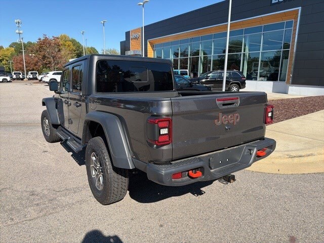 2024 Jeep Gladiator Mojave photo 3