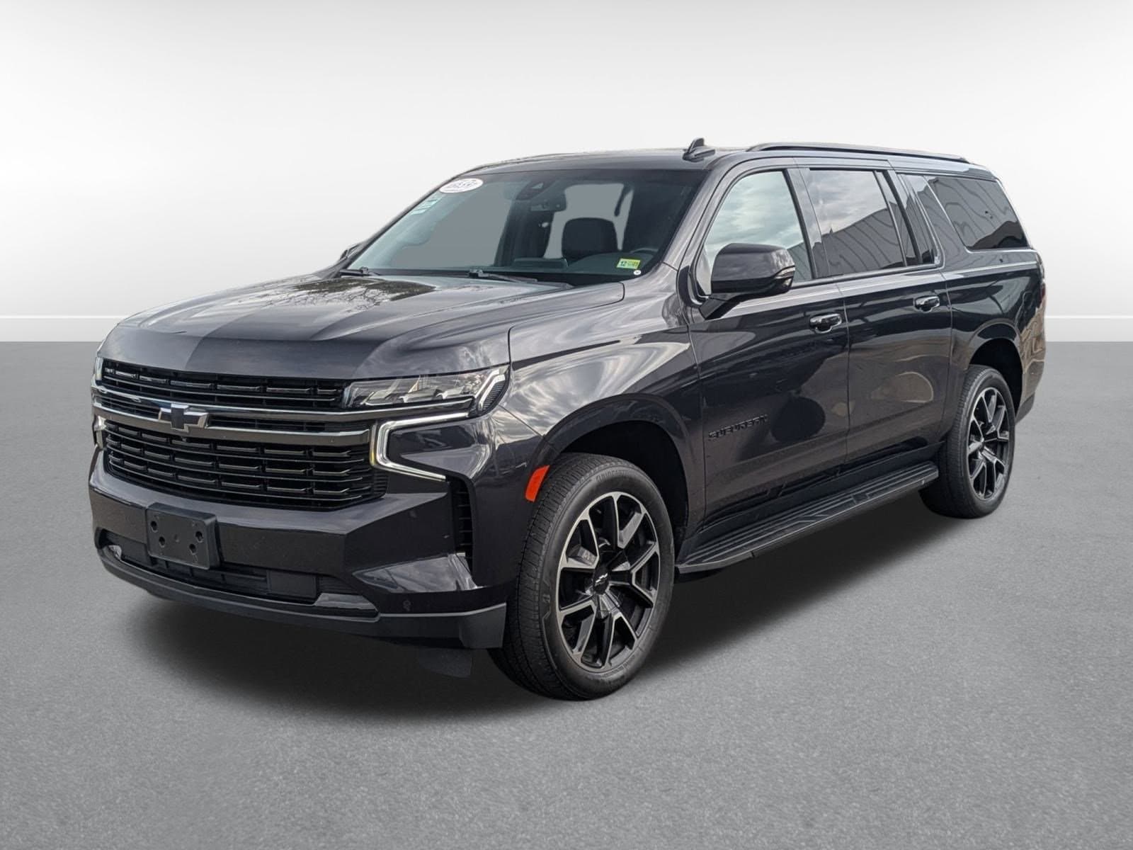 2022 Chevrolet Suburban RST's photo