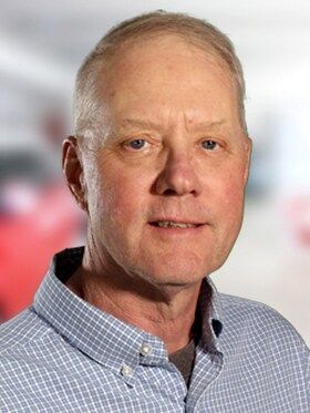 Staff member Bob Jarosz from ID_fb94184169f0