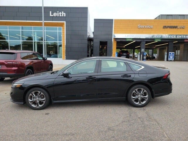 2023 Honda Accord EX photo 2