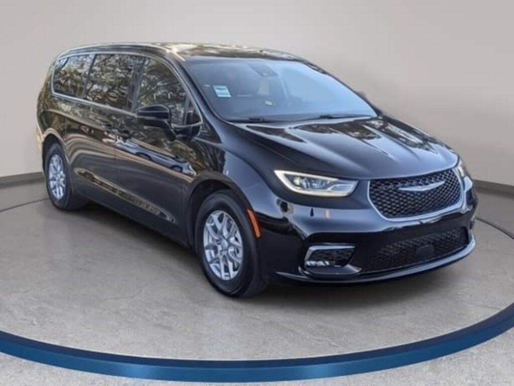 New 2026 Chrysler Pacifica SELECT Passenger Van