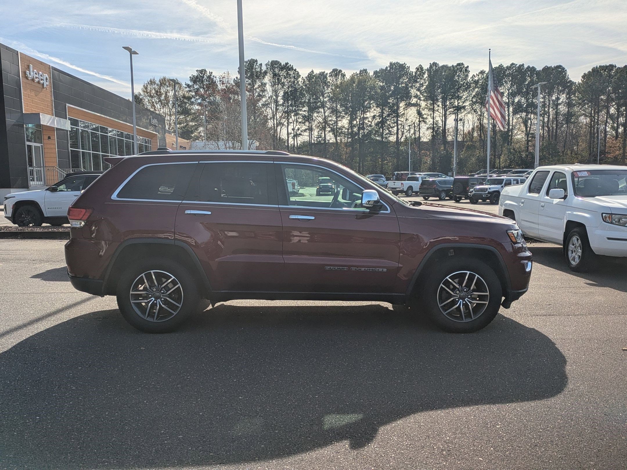 2020 Jeep Grand Cherokee Limited photo 3