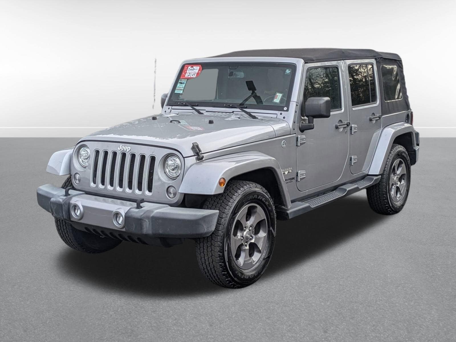 2018 Jeep Wrangler JK Unlimited Sahara's photo