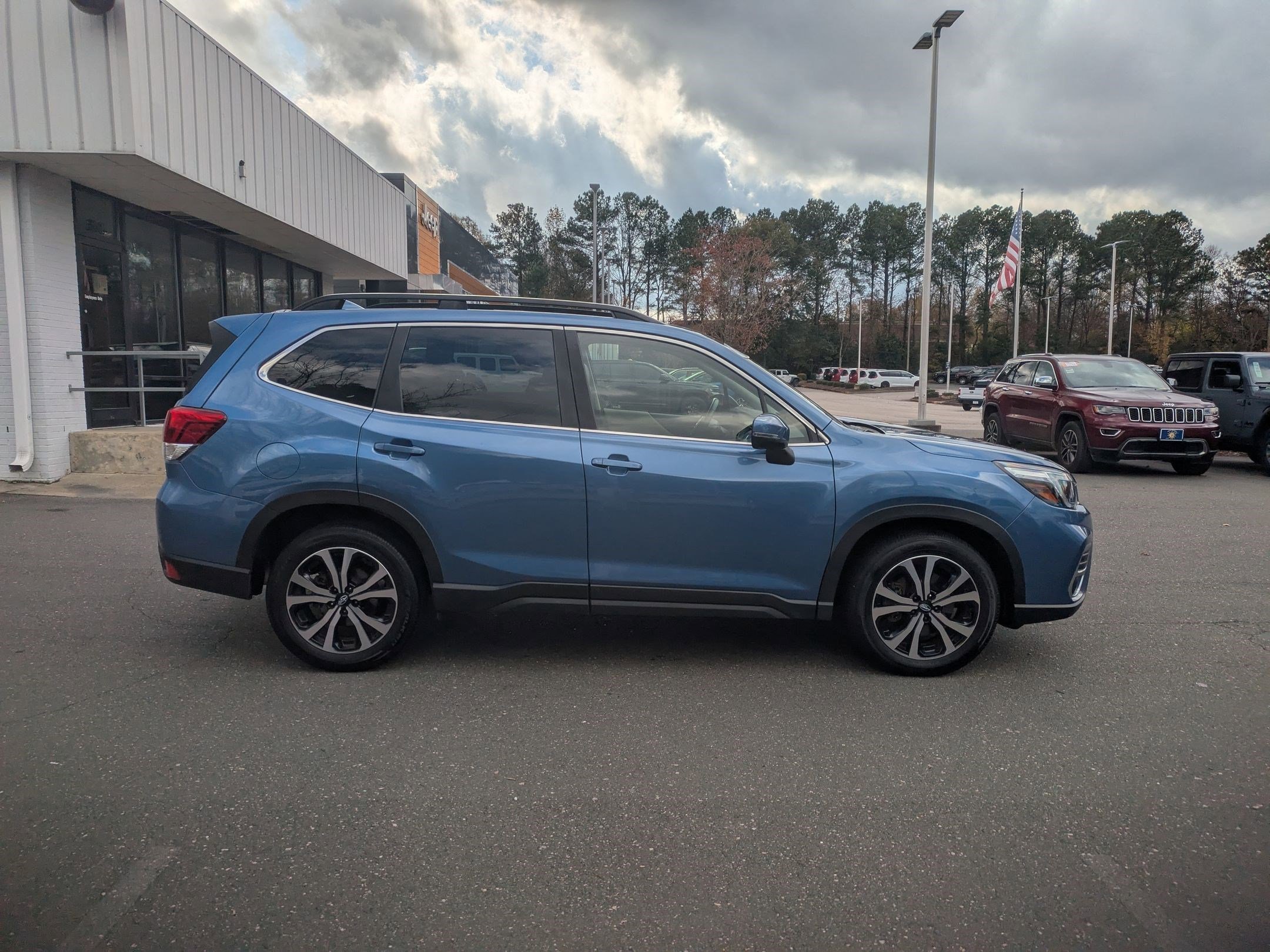 2020 Subaru Forester Limited photo 4