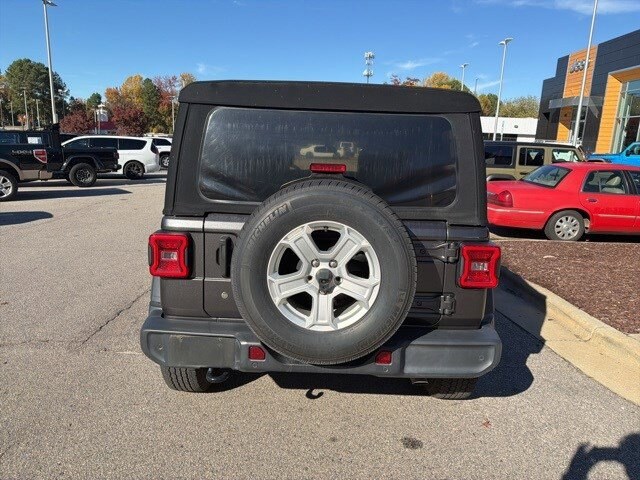 2018 Jeep Wrangler Unlimited Sport S photo 3