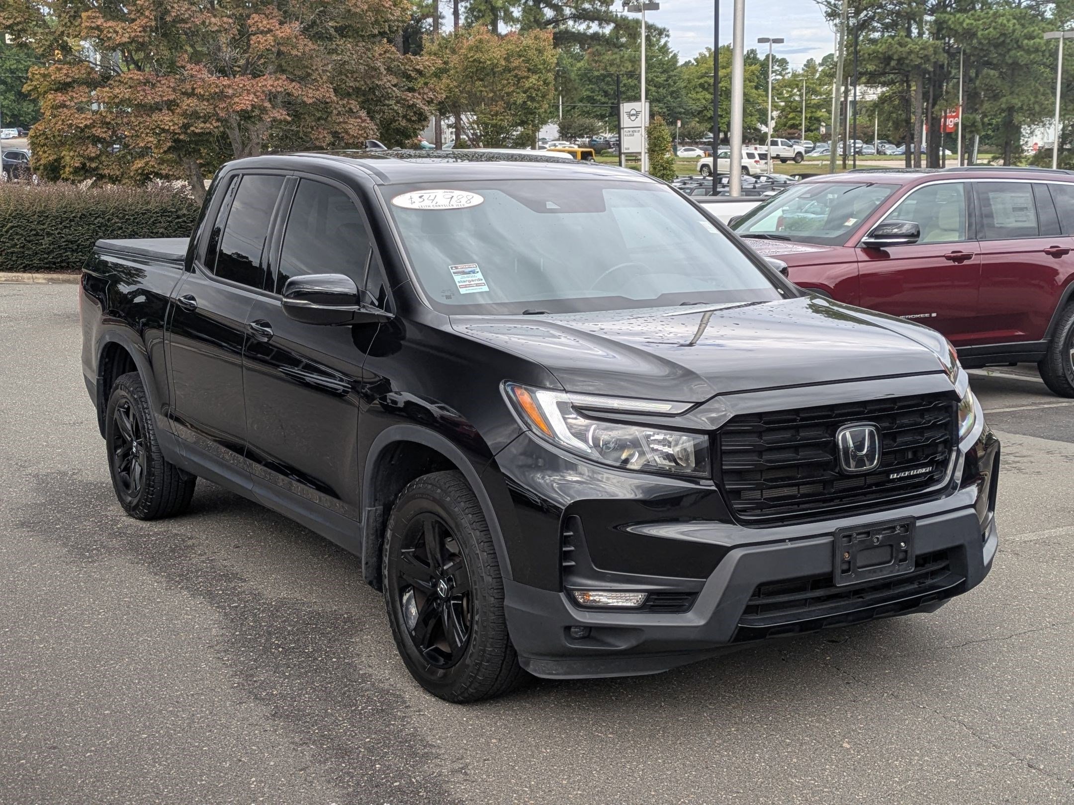 2022 Honda Ridgeline Black Edition photo 3