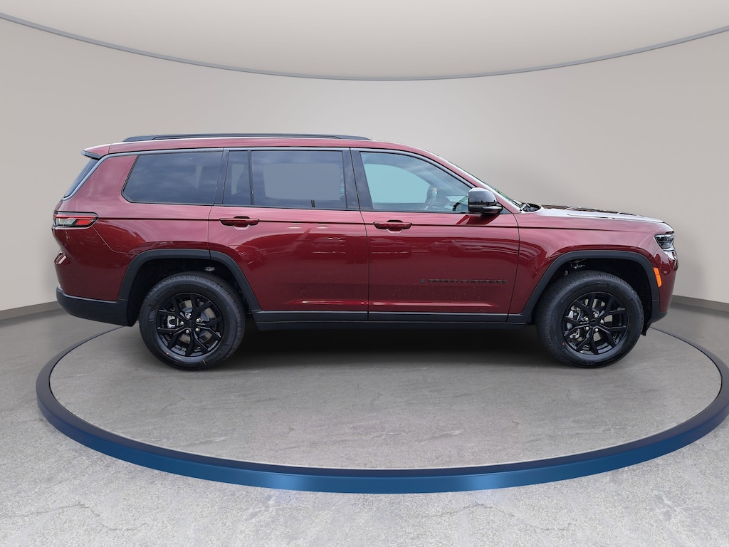 New 2026 Jeep Grand Cherokee L LAREDO ALTITUDE 4X4 Sport Utility