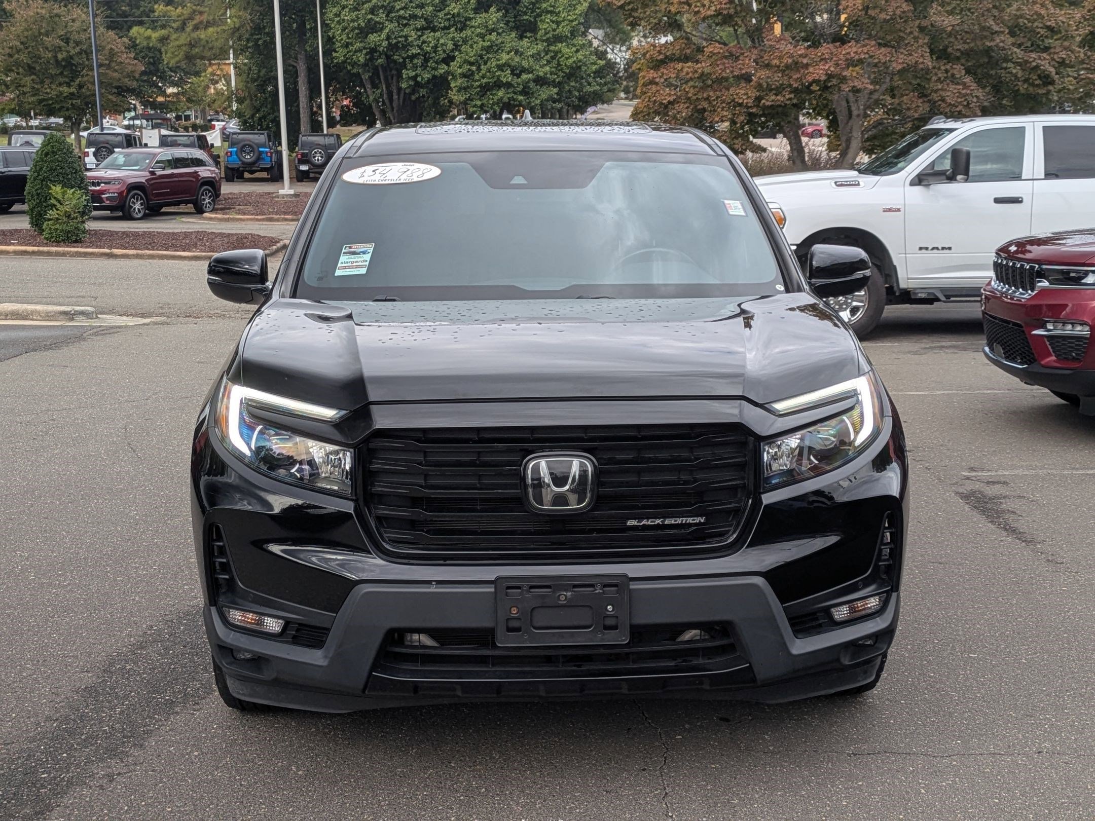 2022 Honda Ridgeline Black Edition photo 2