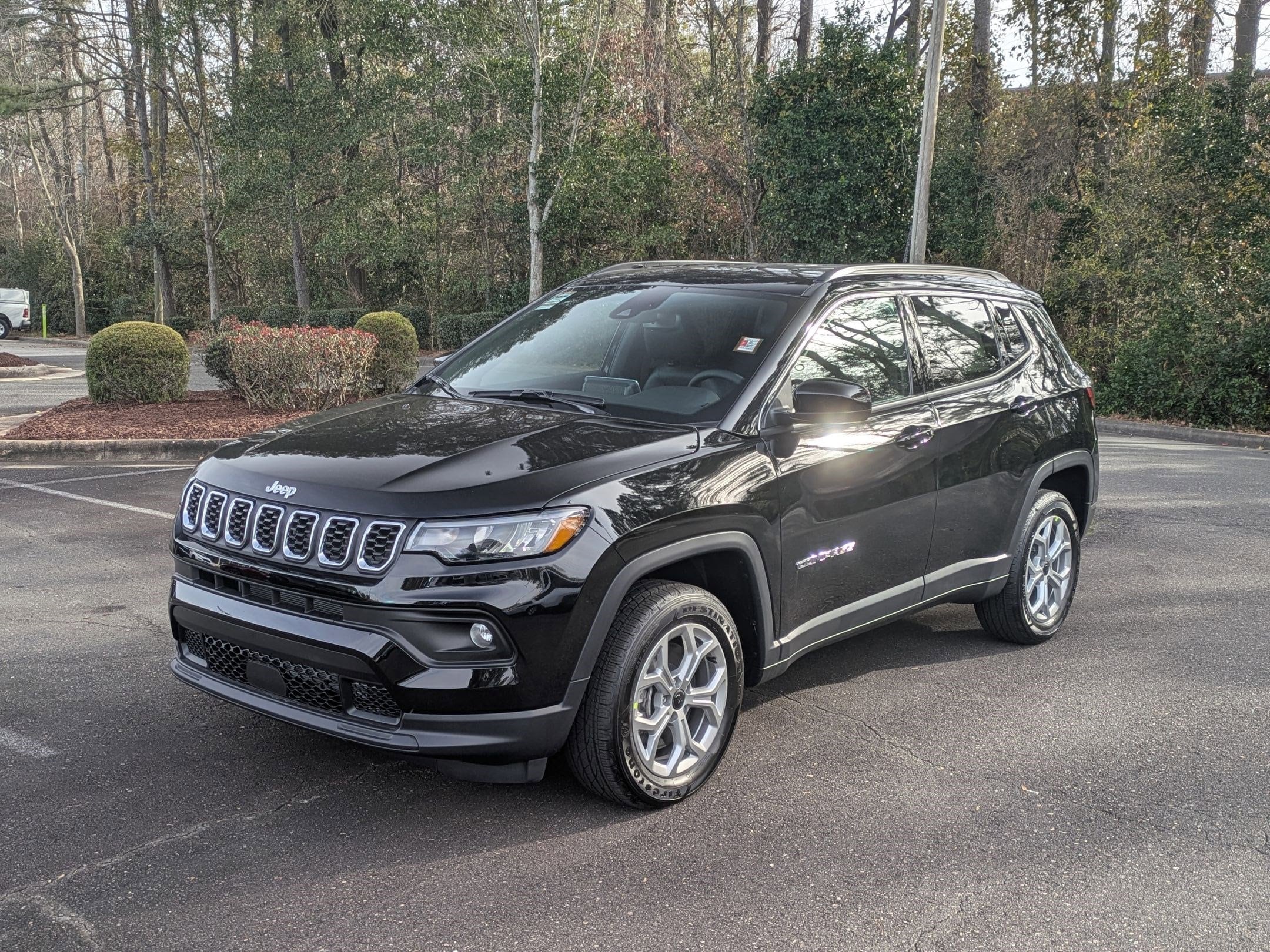 2026 Jeep Compass Latitude's photo