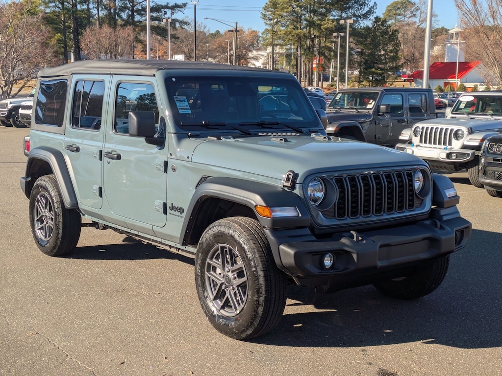 New 2026 Jeep Wrangler 4-DOOR SPORT S Sport Utility