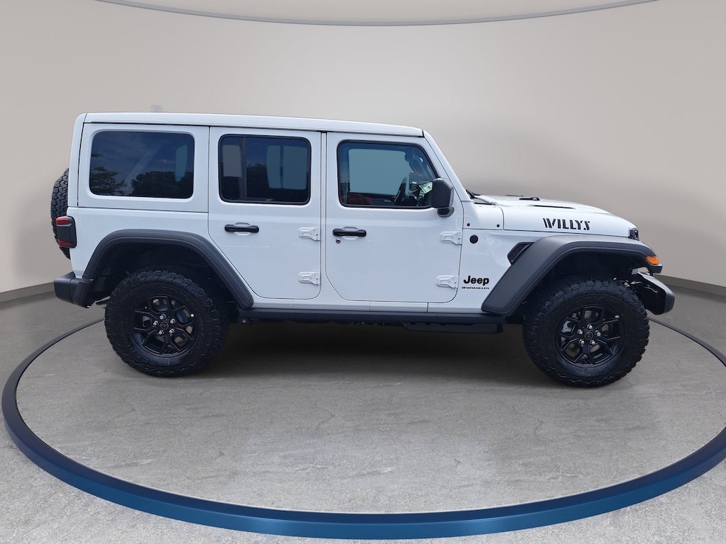 New 2026 Jeep Wrangler 4-DOOR WILLYS Sport Utility