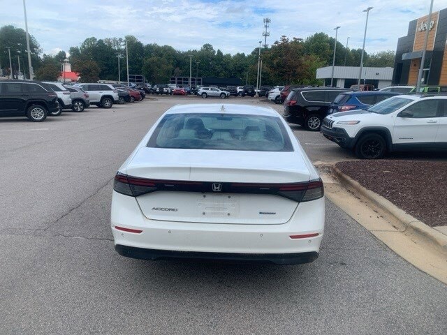 2024 Honda Accord Hybrid EX-L photo 4
