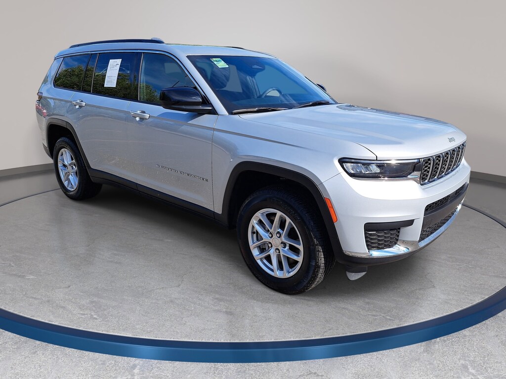 Used 2025 Jeep Grand Cherokee L Laredo X Laredo X 4x4