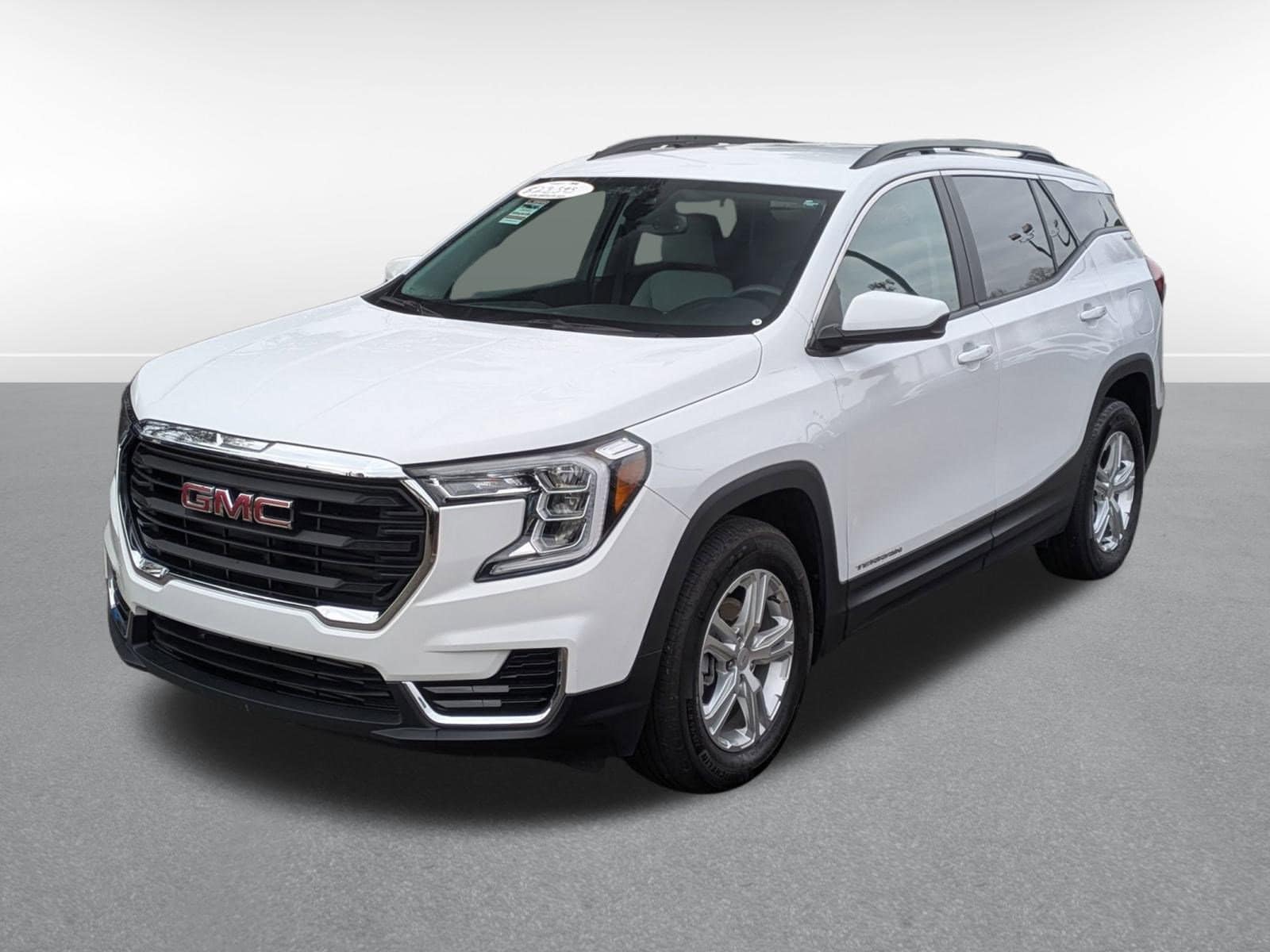 2022 GMC Terrain SLE's photo