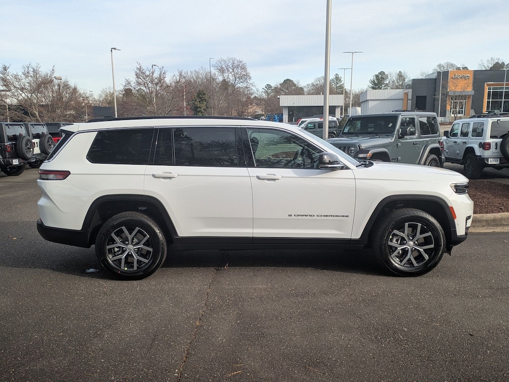 New 2025 Jeep Grand Cherokee L LIMITED 4X4 Sport Utility