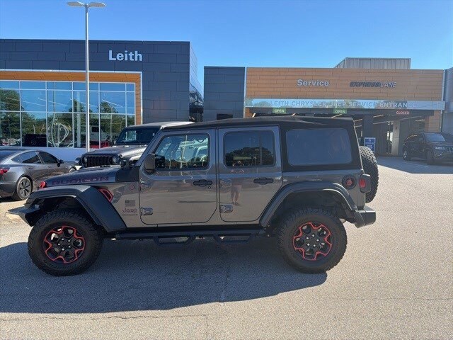 2023 Jeep Wrangler Rubicon photo 2
