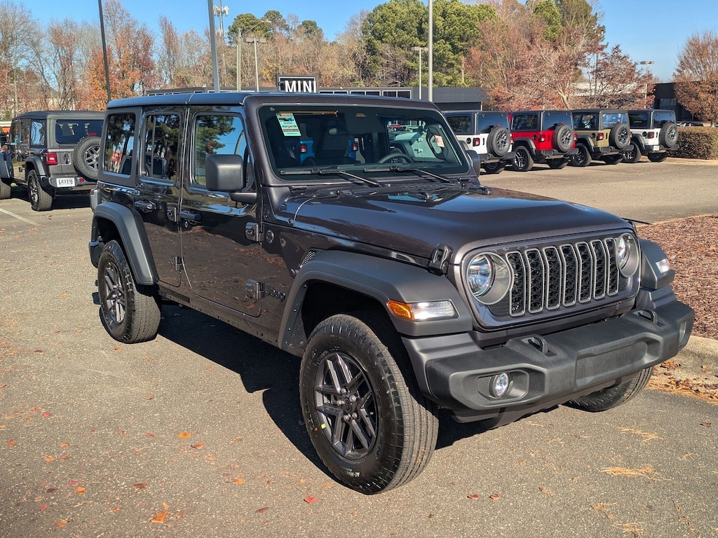 New 2026 Jeep Wrangler 4-DOOR SPORT S Sport Utility