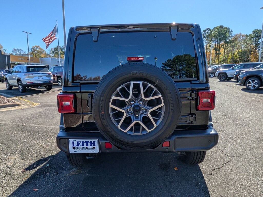 New 2026 Jeep Wrangler 4-DOOR SAHARA Sport Utility